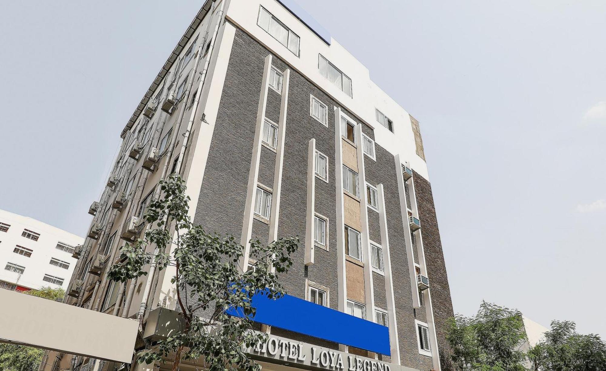 Capital O Sky Grand Hotel Хидерабад Екстериор снимка